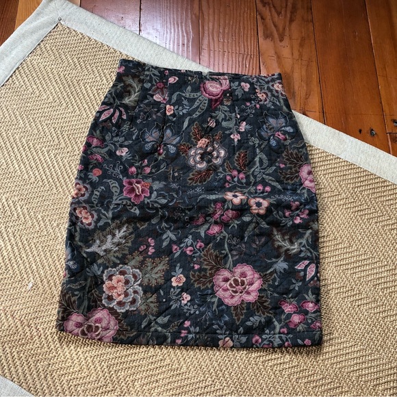 Essenze Designer Italy 42 XS floral quilted pencil straight skirt cottagecore - Picture 2 of 10